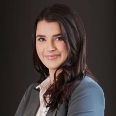Anna Renko Headshot